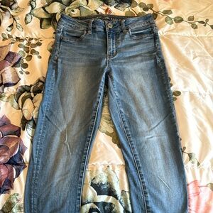 American eagle super stretch jeggings size 4
